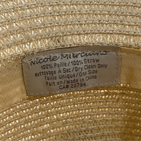 Coin Chain Straw Hat - Picture 2 of 3